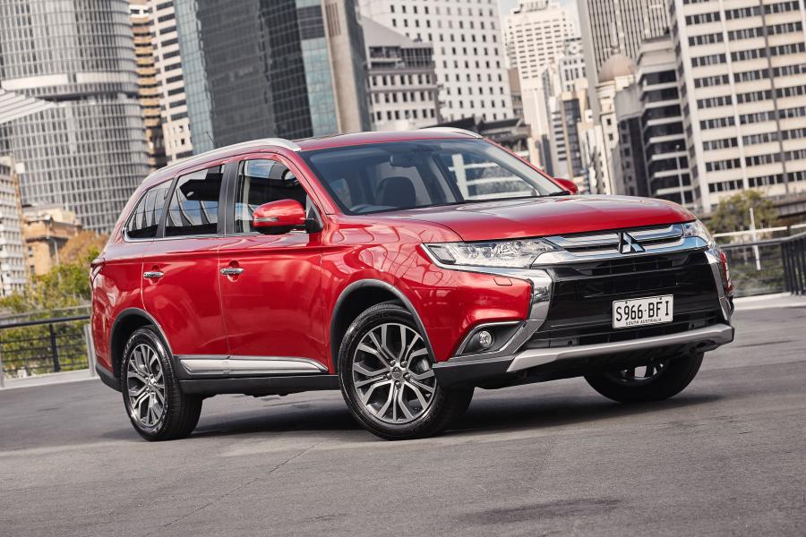  Mitsubishi Outlander 2015 года  (AU) (фото 30 из 40)